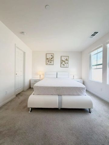367 Fitzpatrick Rd 101, San Marcos, CA 92069