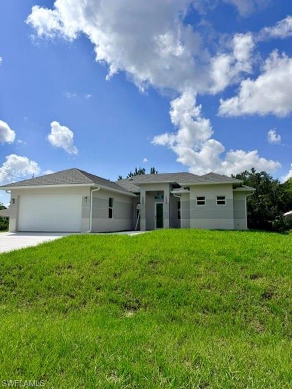 747 Long Distance LN, LEHIGH ACRES, FL 33974 — photo 3