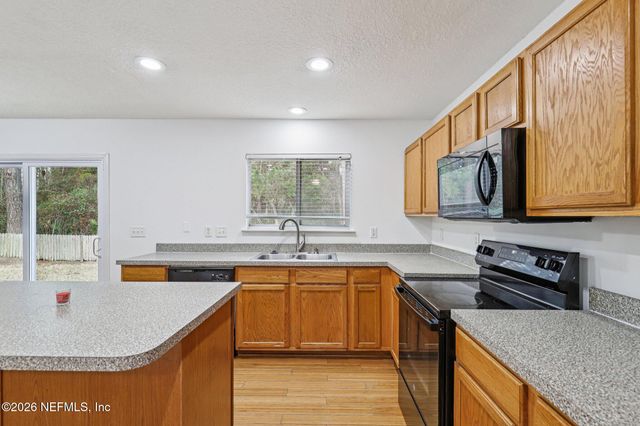 7222 BEEKMAN LAKE Drive S, Jacksonville, FL 32222