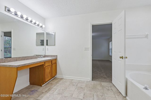 7222 BEEKMAN LAKE Drive S, Jacksonville, FL 32222