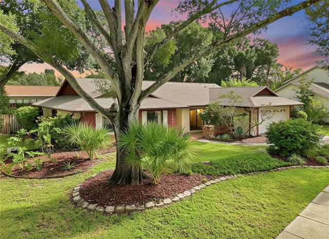4607 CLOVERLAWN DRIVE, Tampa, FL 33624