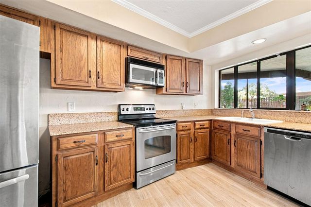 4607 CLOVERLAWN DRIVE, Tampa, FL 33624