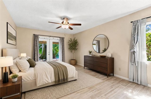 4607 CLOVERLAWN DRIVE, Tampa, FL 33624
