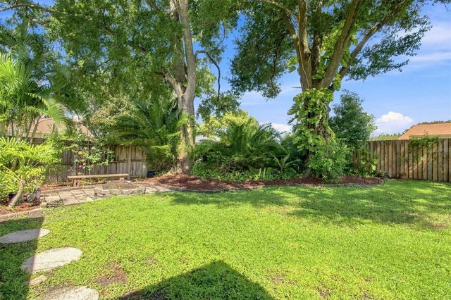 4607 CLOVERLAWN DRIVE, Tampa, FL 33624