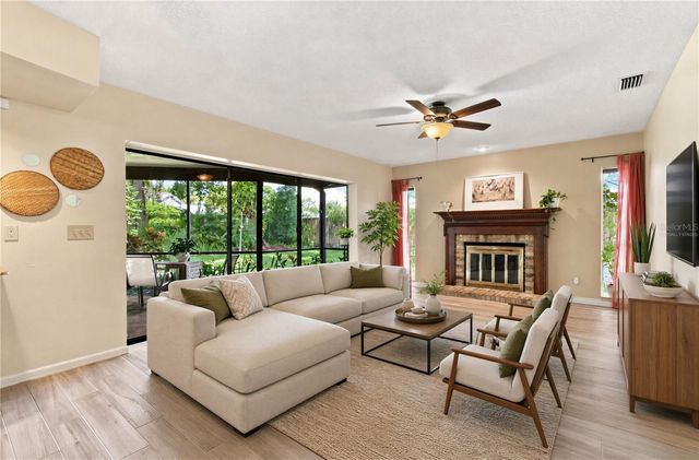 4607 CLOVERLAWN DRIVE, Tampa, FL 33624
