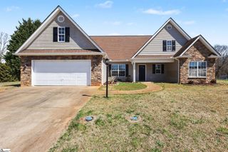 1 Long Pond Court, Greer, SC 29651