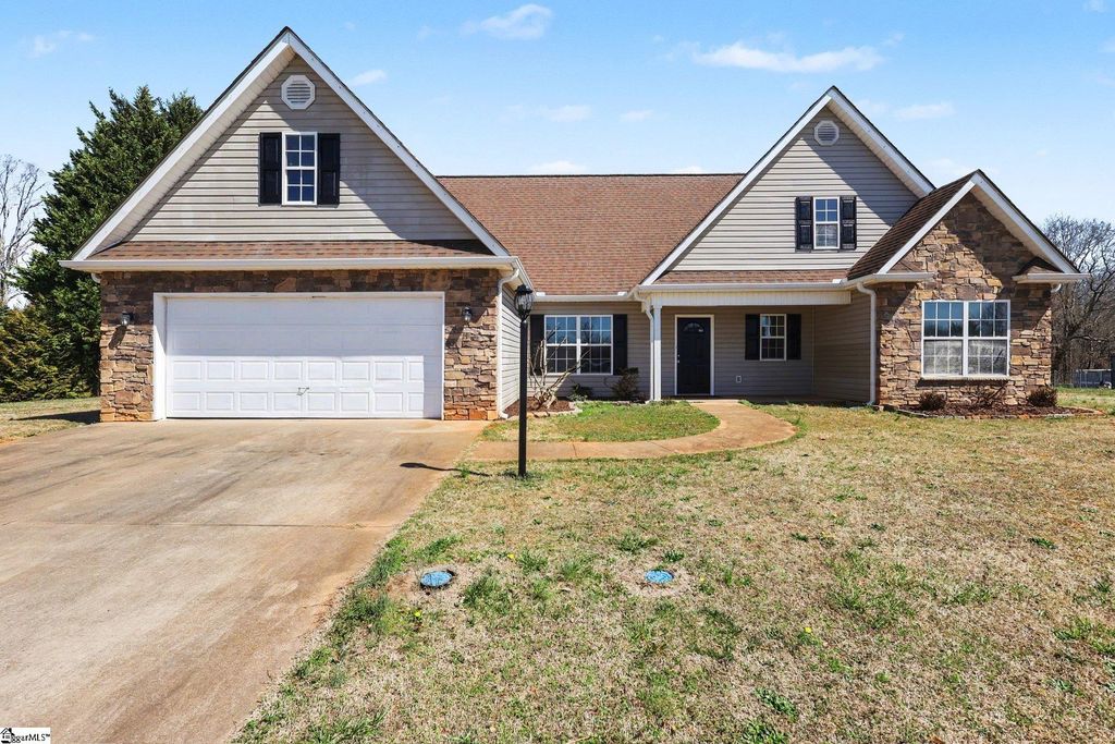 1 Long Pond Court, Greer, SC 29651