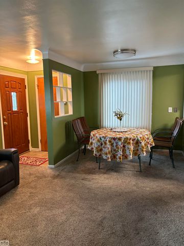 25625 Ronald Street, Roseville, MI 48066