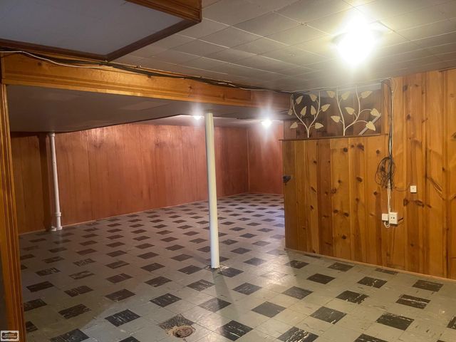 25625 Ronald Street, Roseville, MI 48066
