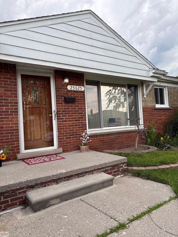 25625 Ronald Street, Roseville, MI 48066
