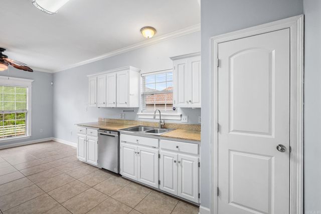 516 Crepe Myrtle Loop, Cabot, AR 72023