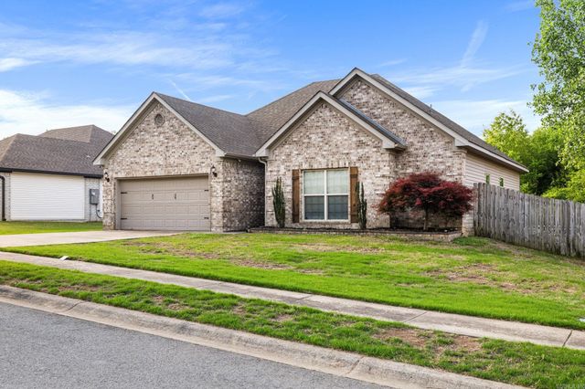516 Crepe Myrtle Loop, Cabot, AR 72023
