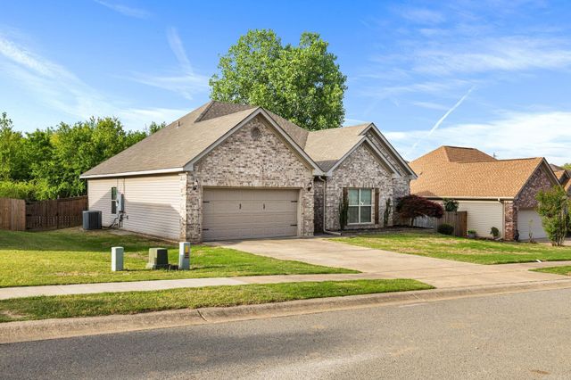 516 Crepe Myrtle Loop, Cabot, AR 72023