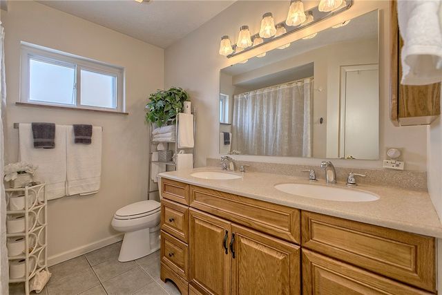 545 Greenridge Road, New Kensington, PA 15068