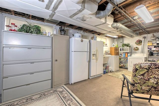 545 Greenridge Road, New Kensington, PA 15068