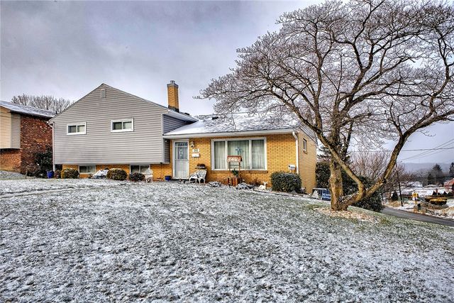 545 Greenridge Road, New Kensington, PA 15068