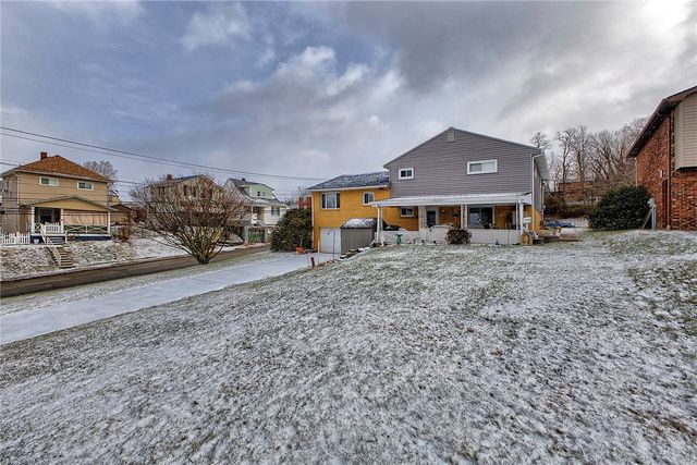 545 Greenridge Road, New Kensington, PA 15068