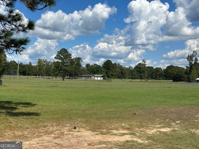 546 W Winthrope Avenue, Millen, GA 30442