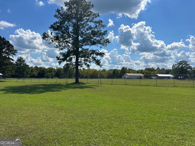 546 W Winthrope Avenue, Millen, GA 30442