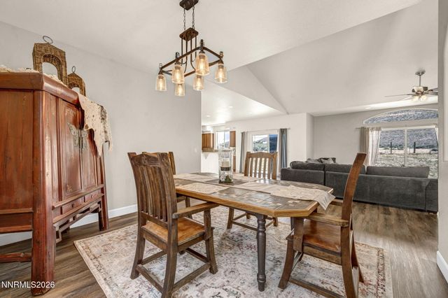 295 Descanso Lane, Sparks, NV 89441