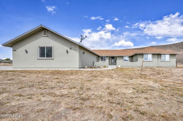295 Descanso Lane, Sparks, NV 89441