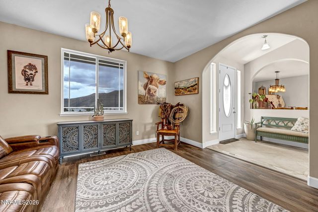 295 Descanso Lane, Sparks, NV 89441