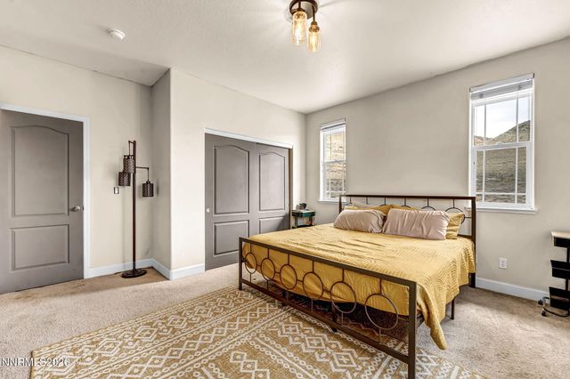 295 Descanso Lane, Sparks, NV 89441