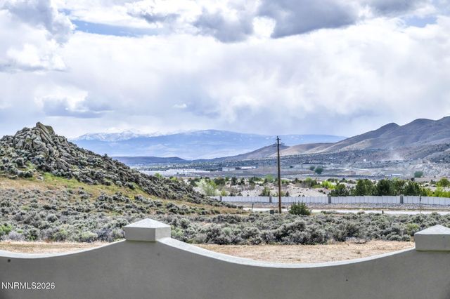 295 Descanso Lane, Sparks, NV 89441