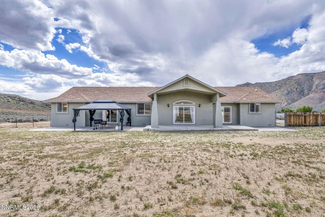 295 Descanso Lane, Sparks, NV 89441