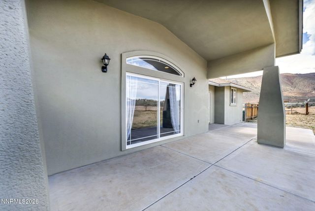 295 Descanso Lane, Sparks, NV 89441