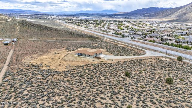 295 Descanso Lane, Sparks, NV 89441