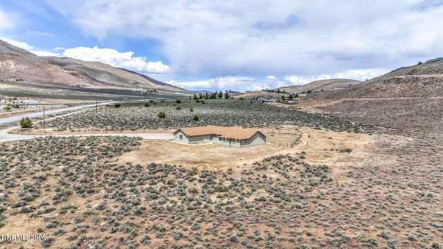 295 Descanso Lane, Sparks, NV 89441