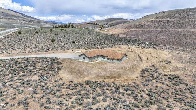 295 Descanso Lane, Sparks, NV 89441