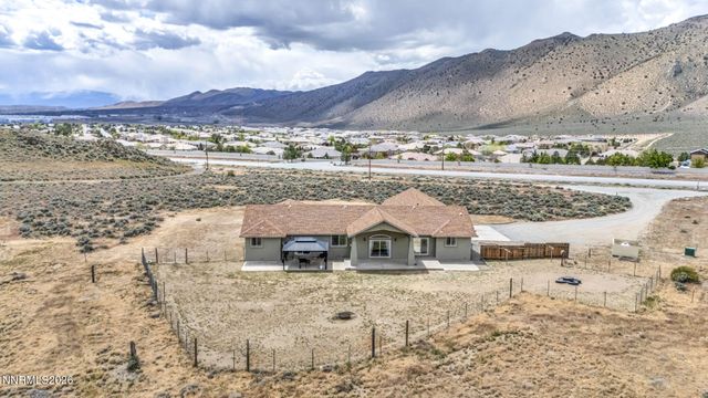 295 Descanso Lane, Sparks, NV 89441