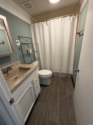 315 vise Ln, Cabool, AR 72023