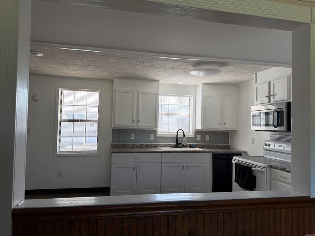 315 vise Ln, Cabool, AR 72023