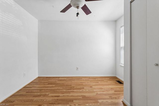 1056 Coastaway DR, Virginia Beach, VA 23451