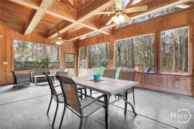 352 Harbour Lane, Richmond Hill, GA 31324