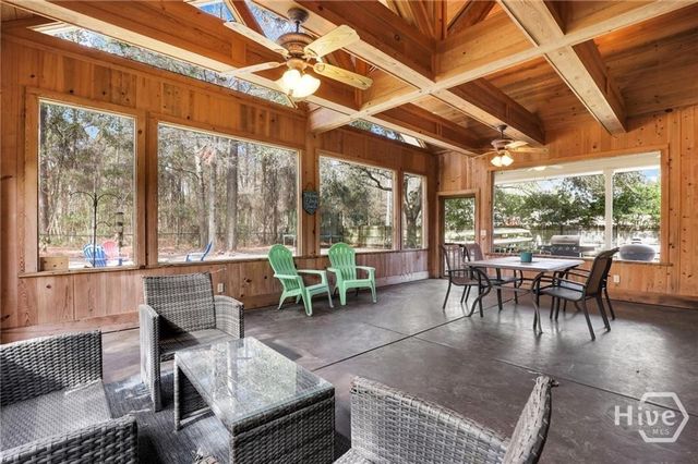 352 Harbour Lane, Richmond Hill, GA 31324