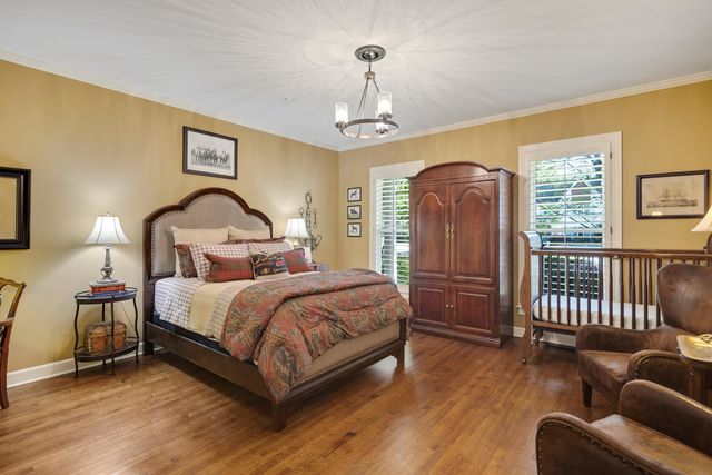 6326 E SHADY GROVE RD, Memphis, TN 38120