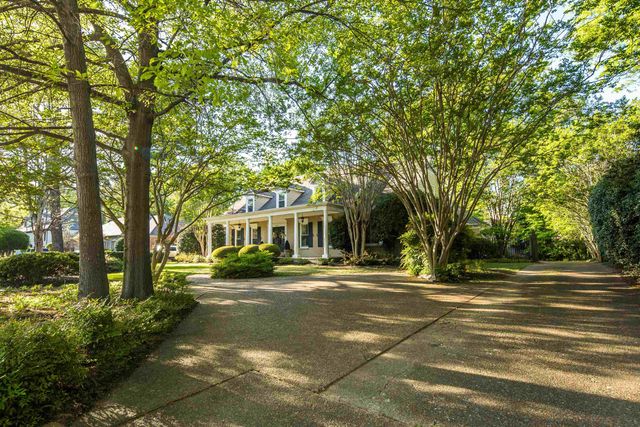 6326 E SHADY GROVE RD, Memphis, TN 38120