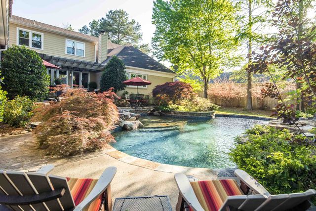 6326 E SHADY GROVE RD, Memphis, TN 38120