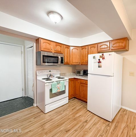 1818 Christian Avenue, Toledo, OH 43613