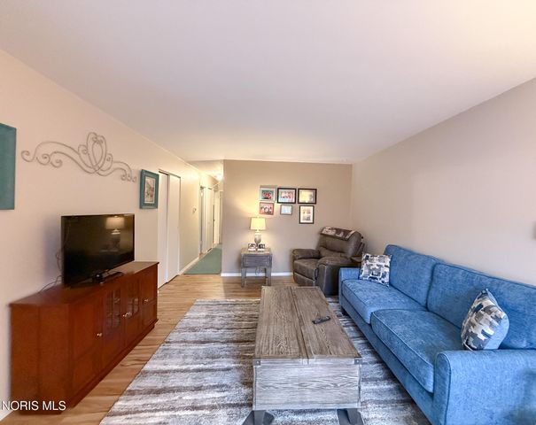 1818 Christian Avenue, Toledo, OH 43613