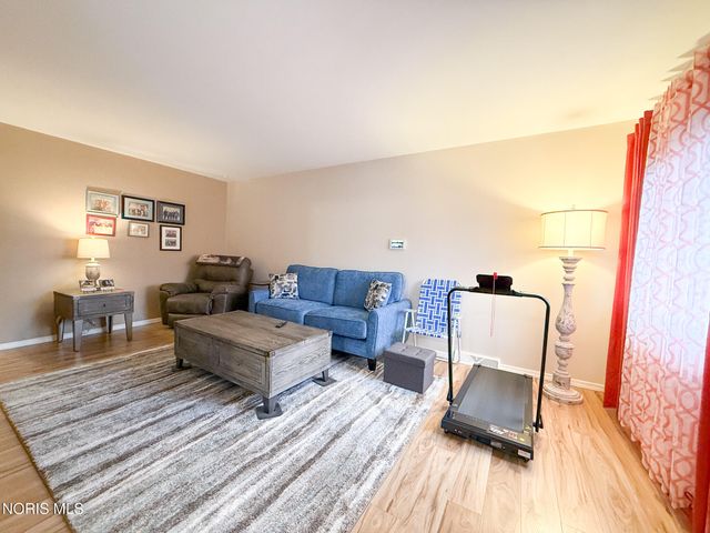 1818 Christian Avenue, Toledo, OH 43613