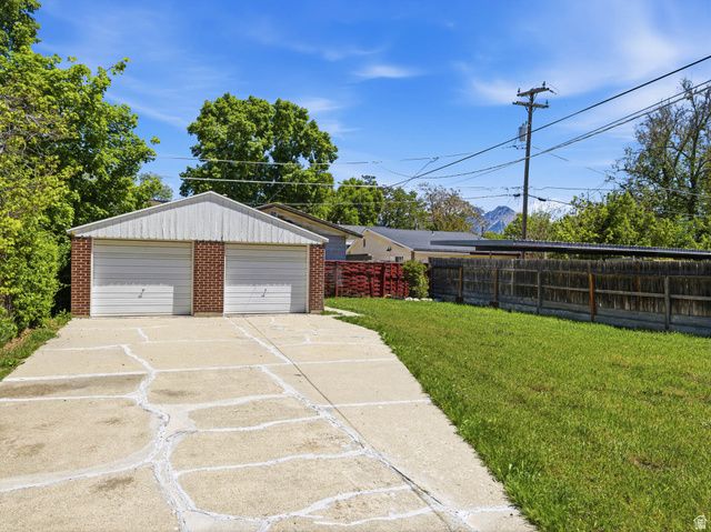 1869 S 200 E, Salt Lake City, UT 84115
