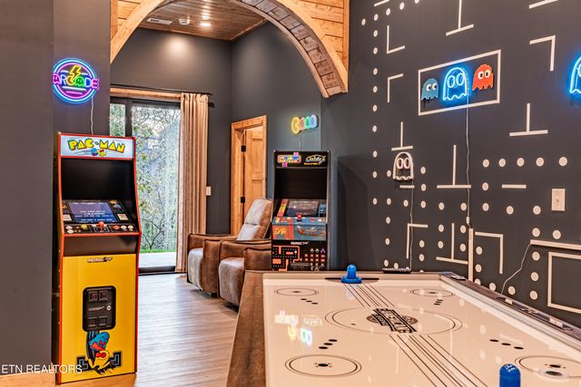 1414 Reedmont Way, Sevierville, TN 37876