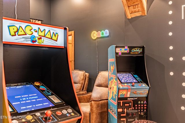 1414 Reedmont Way, Sevierville, TN 37876