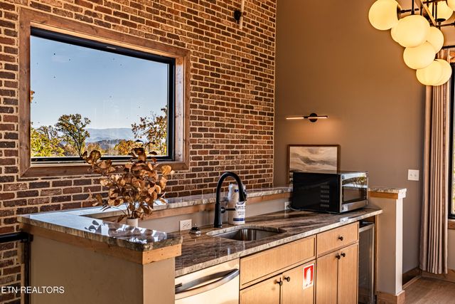 1414 Reedmont Way, Sevierville, TN 37876