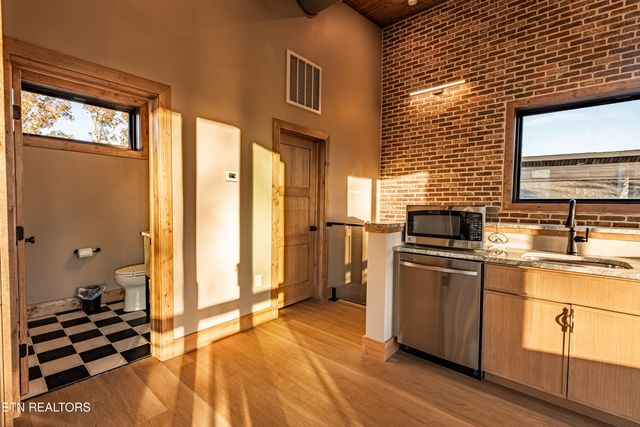 1414 Reedmont Way, Sevierville, TN 37876